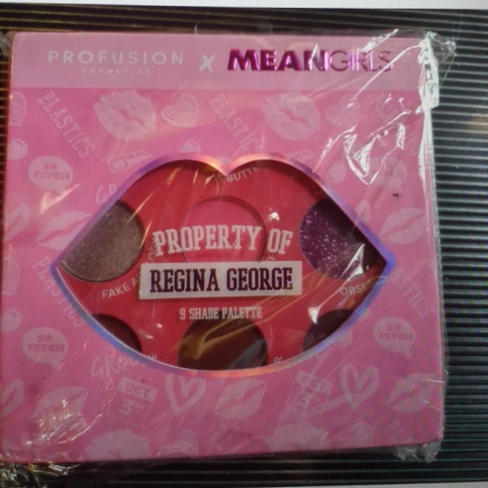 RARE - Profusion Cosmestics x Mean Girls - Regina George - 9 Shade